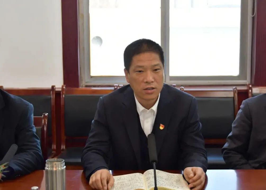 龍鋼集團(tuán)黨委理論學(xué)習(xí)中心組舉行2022年第3次集體學(xué)習(xí) 龍鋼集團(tuán)黨委理論學(xué)習(xí)中心組舉行2022年第3次集體學(xué)習(xí)
