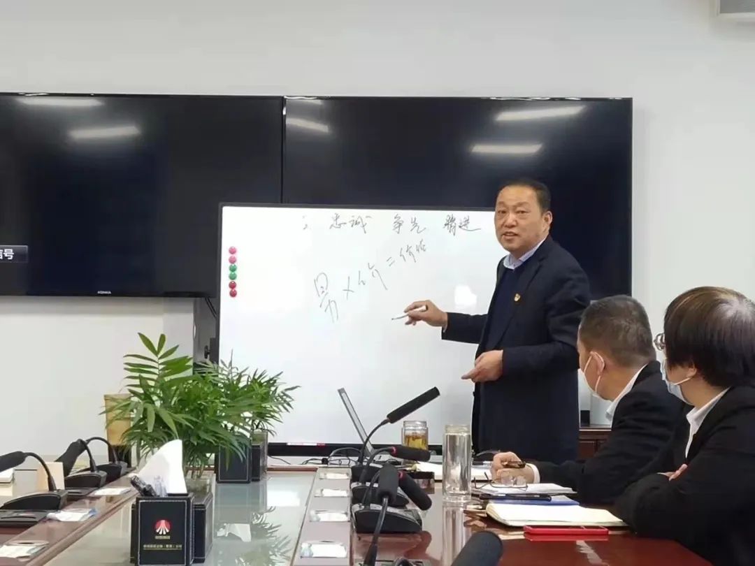 推進(jìn)業(yè)財(cái)融合 提升經(jīng)營(yíng)管理能力 推進(jìn)業(yè)財(cái)融合 提升經(jīng)營(yíng)管理能力