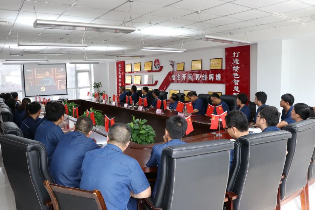 大西溝礦業(yè)公司黨委:發(fā)揮優(yōu)勢促項目 護航安全穩(wěn)生產(chǎn) 大西溝礦業(yè)公司黨委:發(fā)揮優(yōu)勢促項目 護航安全穩(wěn)生產(chǎn)