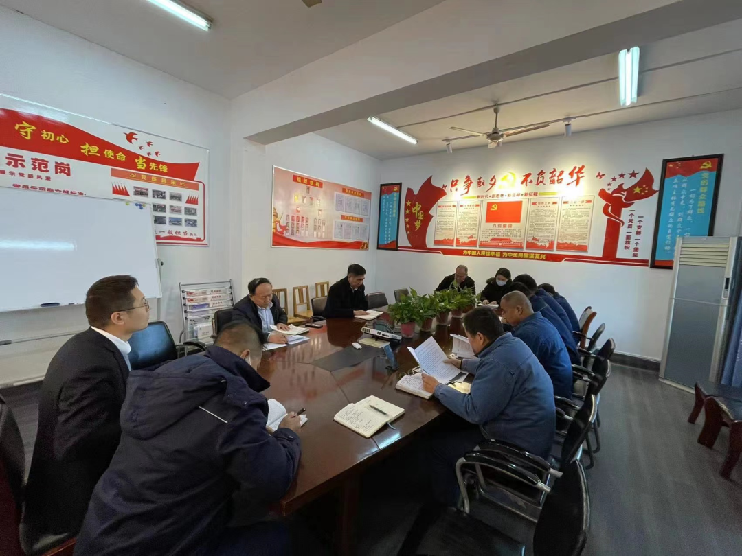 鋼加公司:夯實(shí)班組建設(shè) 提升隊(duì)伍活力 鋼加公司:夯實(shí)班組建設(shè) 提升隊(duì)伍活力