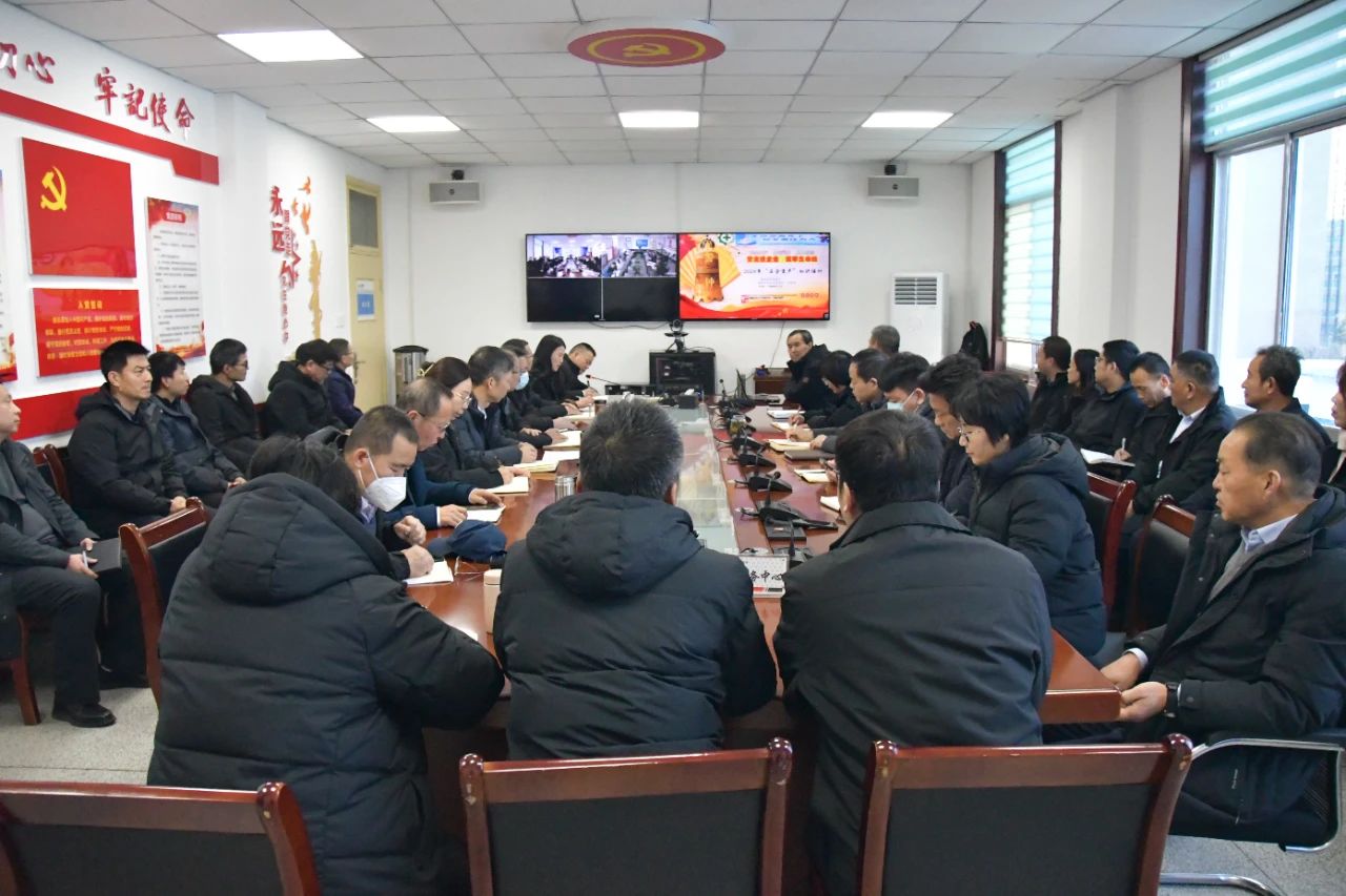 龍鋼集團(tuán)公司舉辦企業(yè)主要負(fù)責(zé)人、安全生產(chǎn)管理人員安全培訓(xùn)