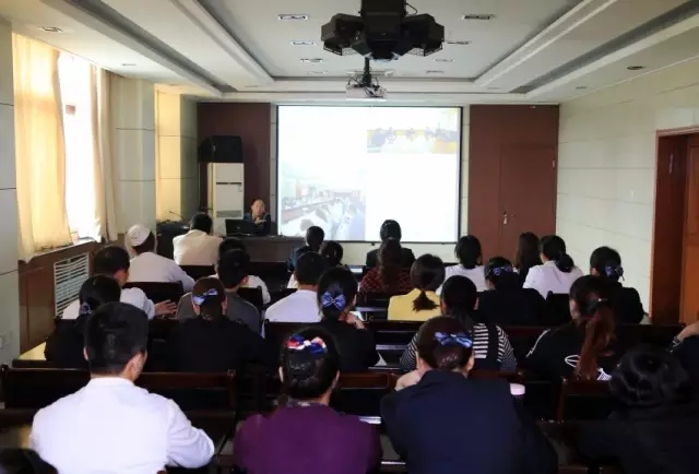 綜合服務(wù)公司組織開展冬季“五防”電氣設(shè)備設(shè)施及觸電應(yīng)急 安全知識培訓(xùn) 綜合服務(wù)公司組織開展冬季“五防”電氣設(shè)備設(shè)施及觸電應(yīng)急 安全知識培訓(xùn)