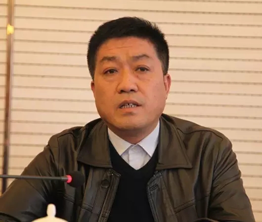 陜鋼集團對龍鋼集團進行2016年度領(lǐng)導(dǎo)干部及目標(biāo)責(zé)任考核