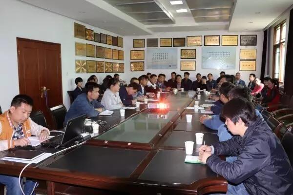 大西溝礦業(yè)公司、寶軋公司團(tuán)委開(kāi)展“五四”系列活動(dòng)