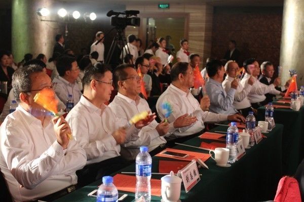 龍鋼集團舉辦迎國慶“追趕超越我的責任”演講賽