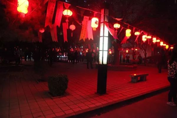 龍鋼集團(tuán)公司舉辦2018年“歡樂鬧元宵 助力開門紅”元宵節(jié)活動 龍鋼集團(tuán)公司舉辦2018年“歡樂鬧元宵 助力開門紅”元宵節(jié)活動