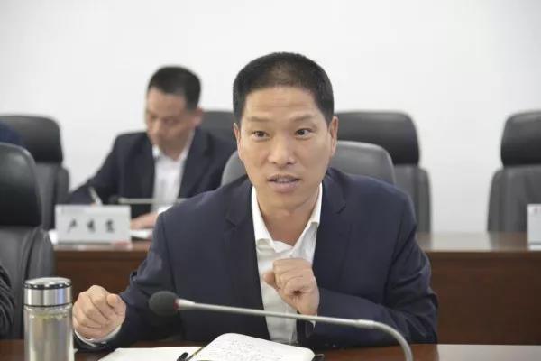 楊召朋陪同西安市政道橋建設(shè)公司薛健一行調(diào)研鋼渣處理項目 楊召朋陪同西安市政道橋建設(shè)公司薛健一行調(diào)研鋼渣處理項目