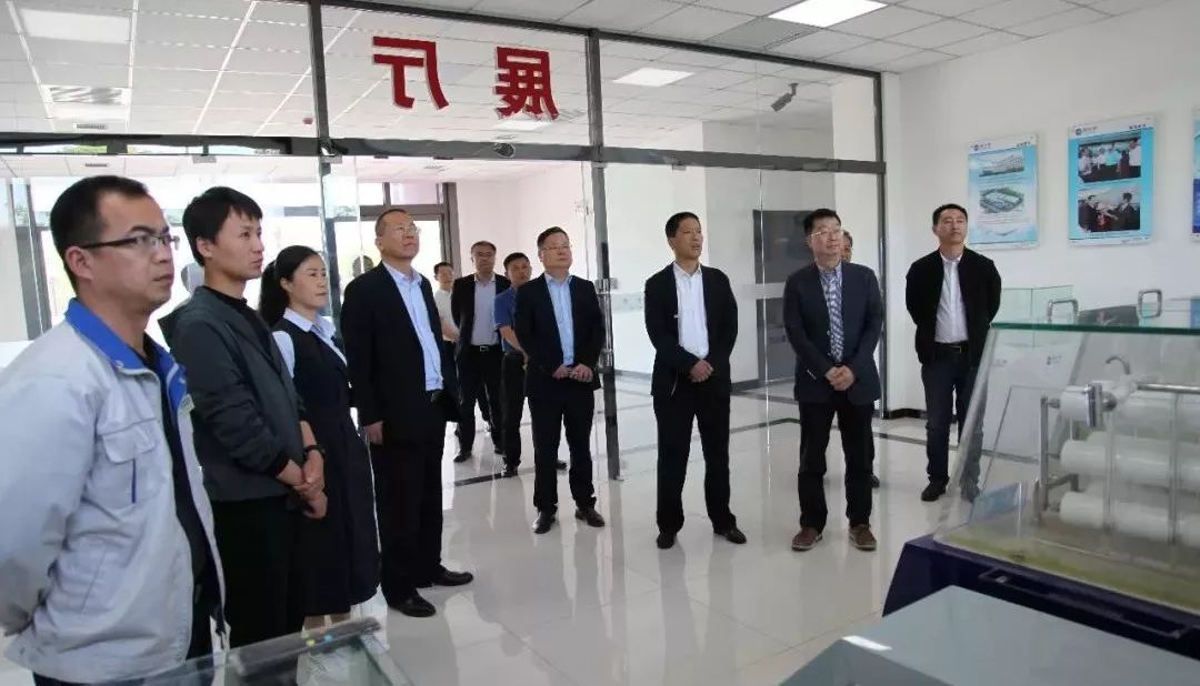 龍鋼集團與西安市政道橋建設公司深化交流合作