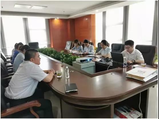 “與時俱進(jìn)，銳意進(jìn)取”——龍鋼集團(tuán)進(jìn)出口公司組織開展國際貿(mào)易金融業(yè)務(wù)培訓(xùn)