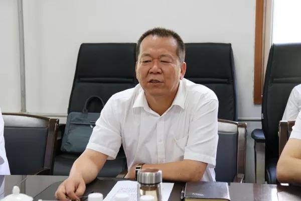 陜鋼集團、龍鋼集團召開寶軋公司干部大會