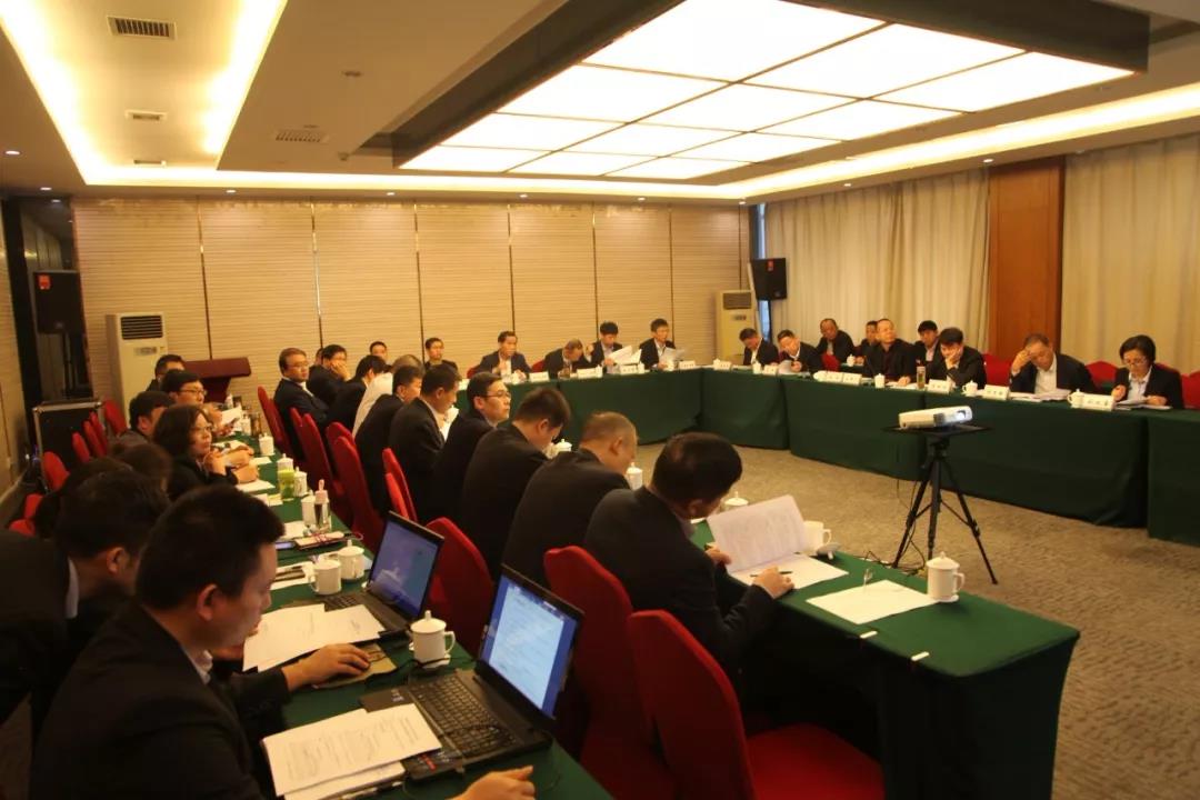 龍鋼集團召開9月份經濟運行分析暨三季度追趕超越點評會 龍鋼集團召開9月份經濟運行分析暨三季度追趕超越點評會