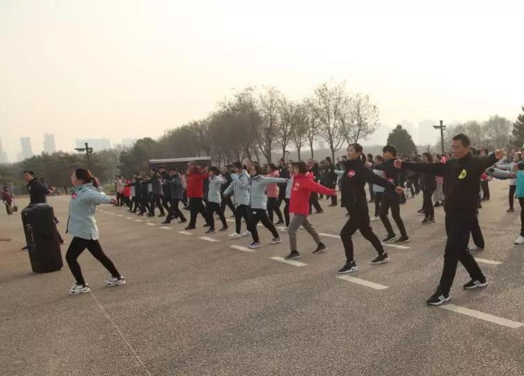 守初心 擔(dān)使命，堅(jiān)定信心健步走向2020！