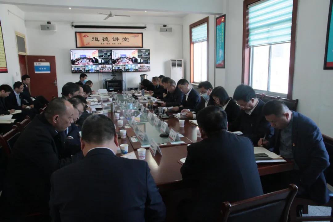 龍鋼集團(tuán)召開黨史學(xué)習(xí)教育動員部署會 龍鋼集團(tuán)召開黨史學(xué)習(xí)教育動員部署會