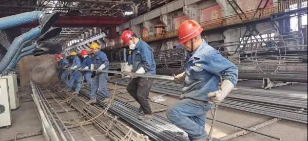 西鋼紅光公司網籠加工再破月產歷史記錄 西鋼紅光公司網籠加工再破月產歷史記錄