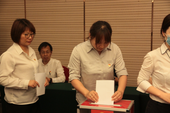 陜鋼集團(tuán)對(duì)龍鋼集團(tuán)進(jìn)行2020年度目標(biāo)責(zé)任考核暨干部綜合考評(píng) 陜鋼集團(tuán)對(duì)龍鋼集團(tuán)進(jìn)行2020年度目標(biāo)責(zé)任考核暨干部綜合考評(píng)