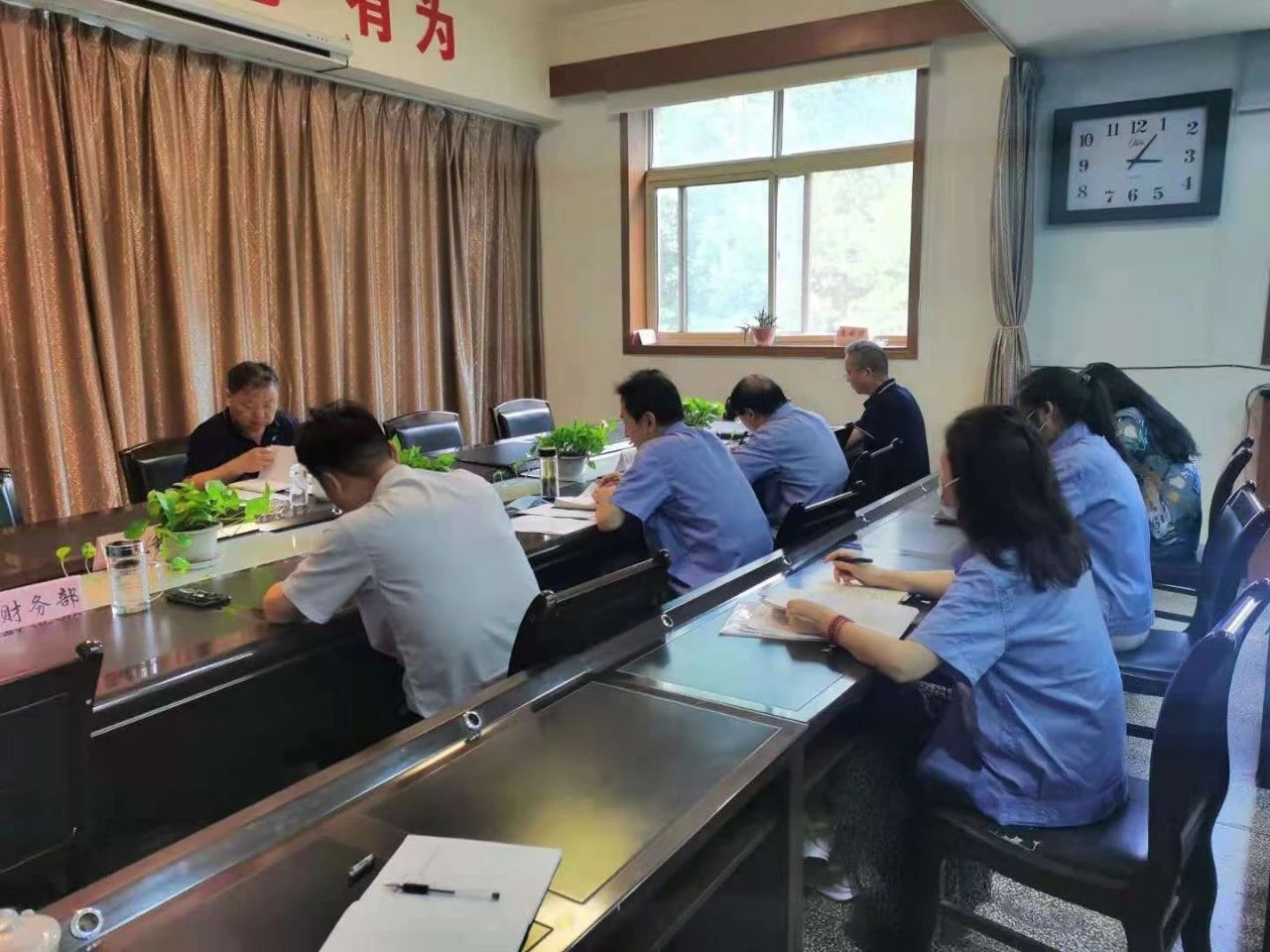陳輝到西鋼紅光調(diào)研指導工作 陳輝到西鋼紅光調(diào)研指導工作