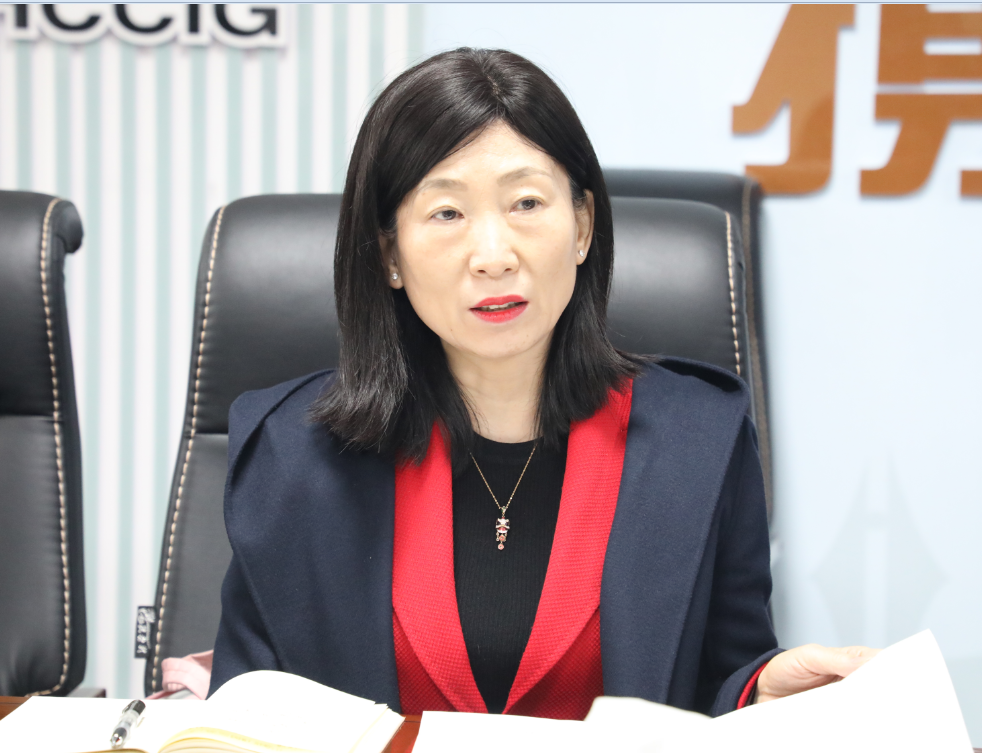 楊海峰到大西溝礦業(yè)公司調研指導菱鐵礦開發(fā)工作