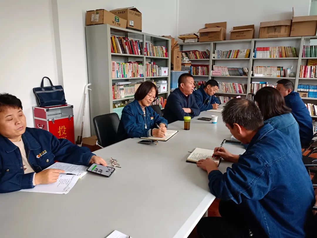 創(chuàng)新發(fā)展理念 西鋼紅光公司狠抓自身建設(shè)奮起直追創(chuàng)佳績(jī)